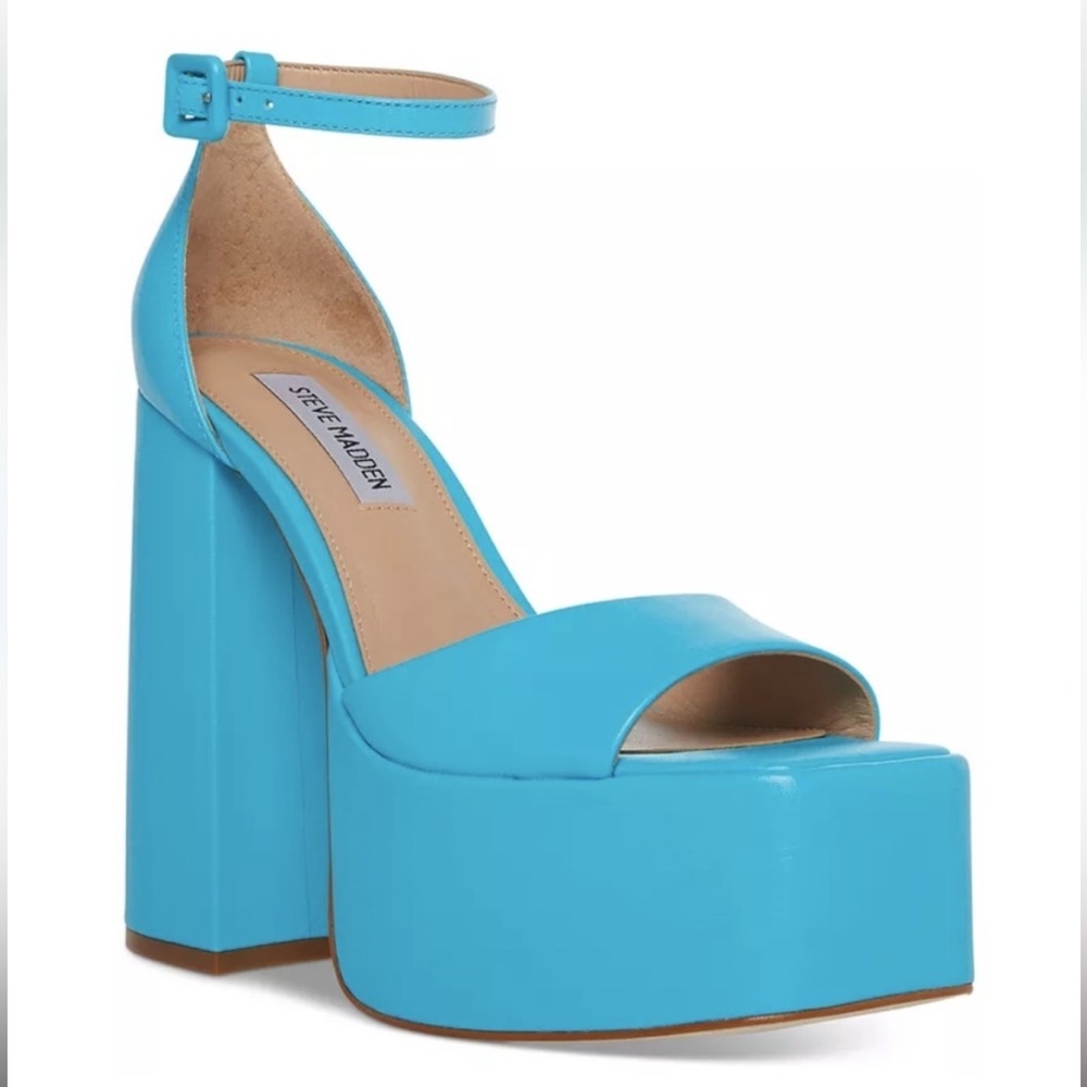Steve Madden Kassiani platform heels